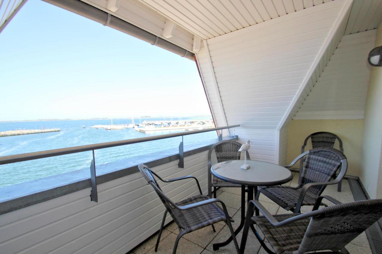 Hafennahe Ferienwohnung Mit Balkon Und Meerblick - Hafenhaeuser Wiek Wohnung 06 Вік-ауф-Рюґен Екстер'єр фото
